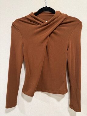 OGL ProWarm Twisted Mockneck Long Sleeve Top in Sweet Hazelnut